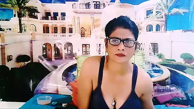 IndianAllure webcam