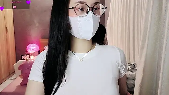 JENNIE-16 webcam