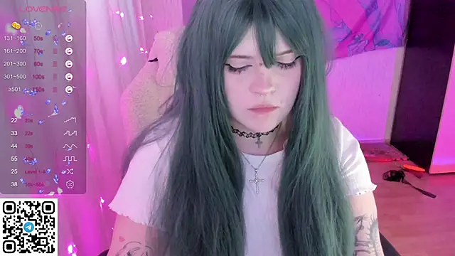 SelenaCute live sex cam