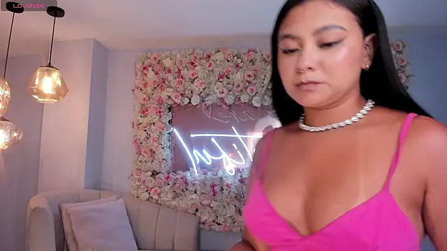 gabriellalee - GabriellaLee's free webcam