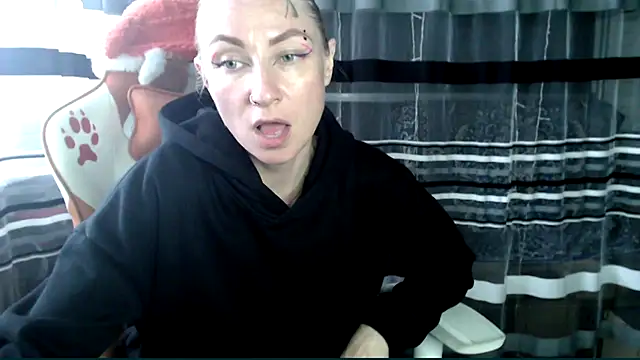 cold_lollipop - Cold_lollipop's free webcam