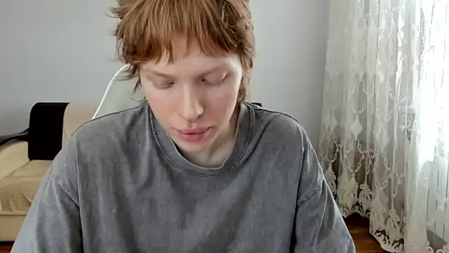 StellaDavis webcam