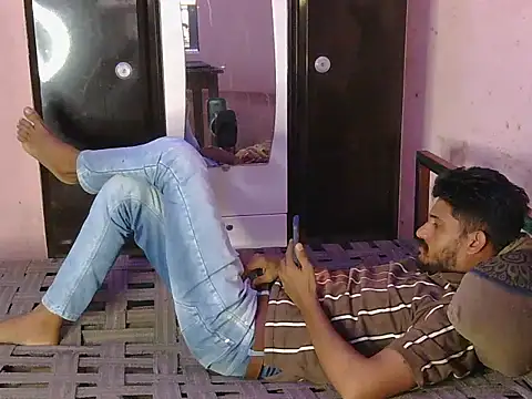 HotXKrish webcam