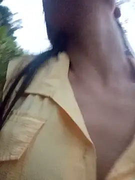Linh_sexy98 webcam