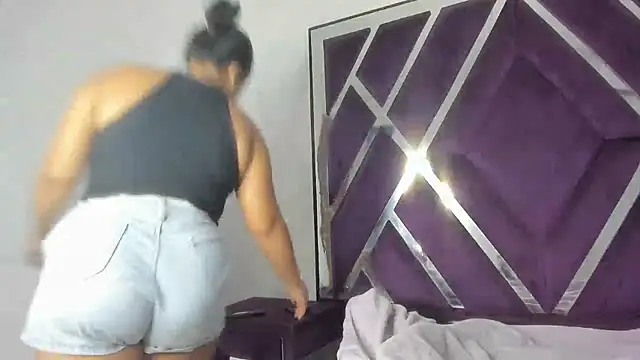 kiaraht webcam