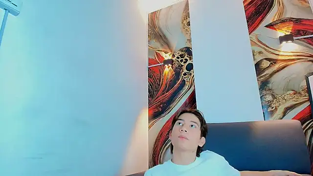 RAPHAEL_NYON1 webcam