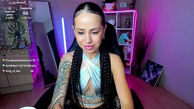Monica_brilliant webcam
