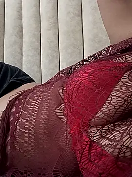 Lovely_08 webcam