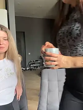 AngelMiaM webcam