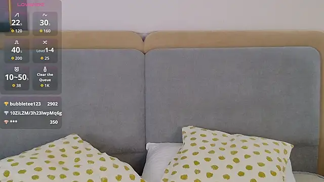 AdoraCortes webcam