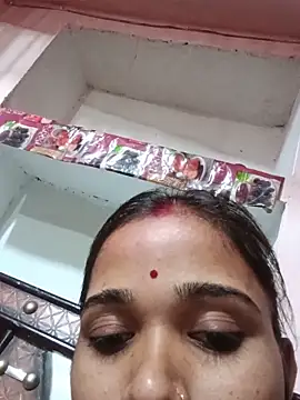 Deepjakolirr webcam