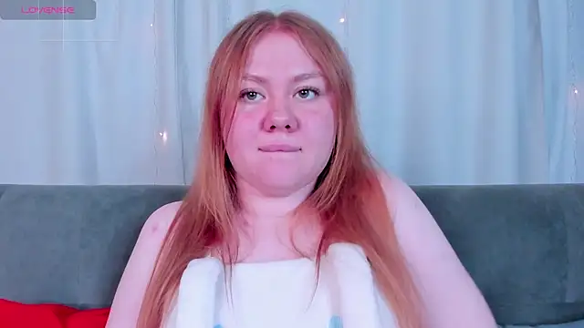 AlexaaBee webcam