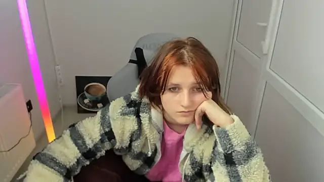GoldenKiss webcam