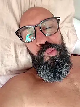 latinox79 - Latinox79's free webcam - UK Sex Cams
