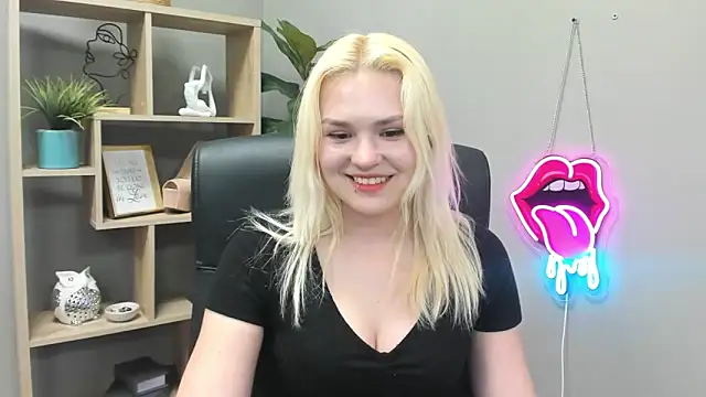 sweetlilyxo - SweetLilyxo's free webcam - UK Sex Cams