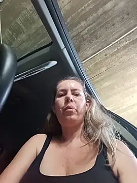 uber_babe (F milf) - Make my panties wet