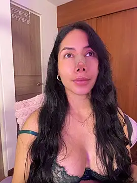 ArianaReynoldss webcam