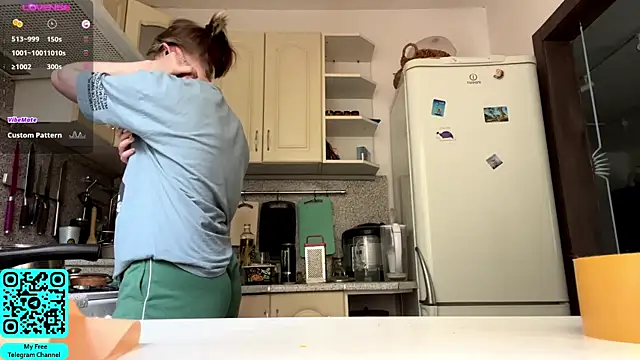 MadalynNosel webcam