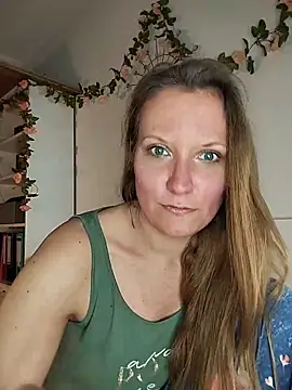 Candy_Cougar webcam