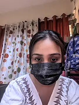 Ash_Dolll webcam