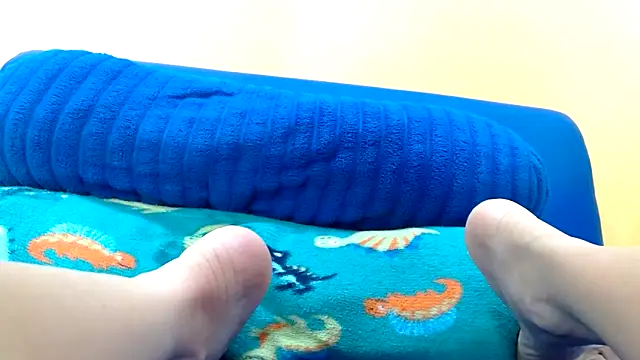 thebesthairypussy2 webcam