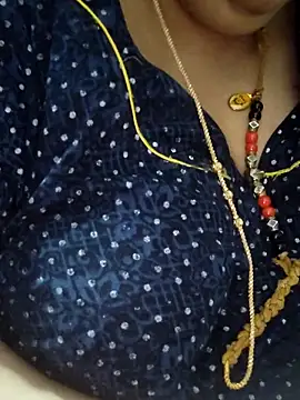 tamilthanushri webcam