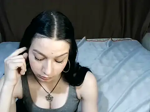 BellaNoirXXX webcam