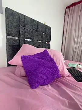 Natasharuso webcam