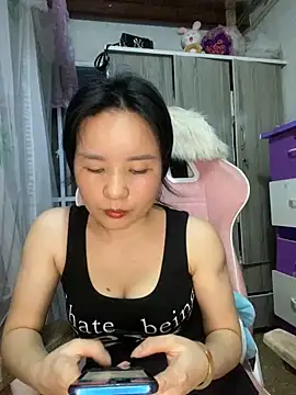 Ivy_Trix2 webcam