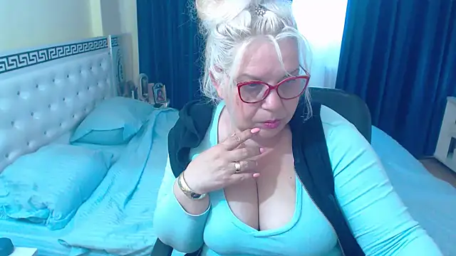 SonyaHotMilf - Desconectada