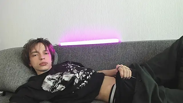 Nolan_Sagee live sex cam