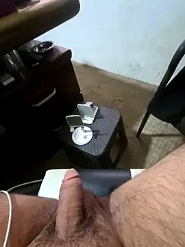 cuckold123 (M young) - Make me cum