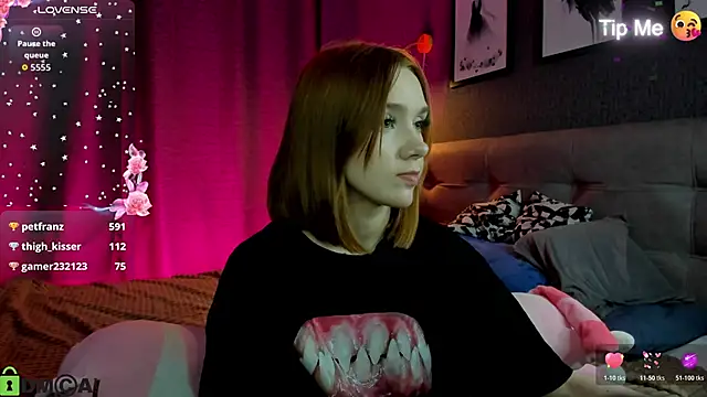 Lesi_Moonie01 webcam