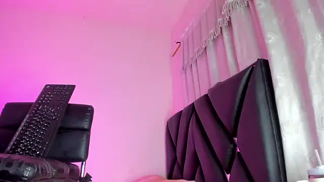 stephany_doll_ live sex cam