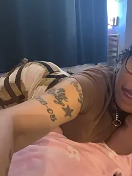 Desirae_Luciano