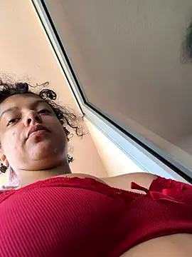 allybluee777 - Allybluee777's free webcam - UK Sex Cams