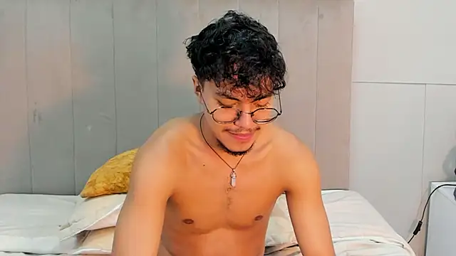 kai_storn (M twink) - cum show