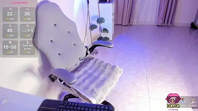 anastacya_ (F milf) - game feet