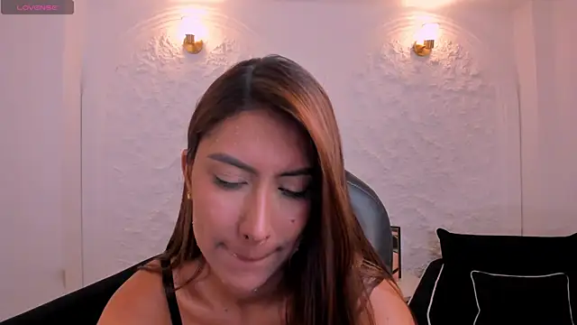 ArianaDumont webcam