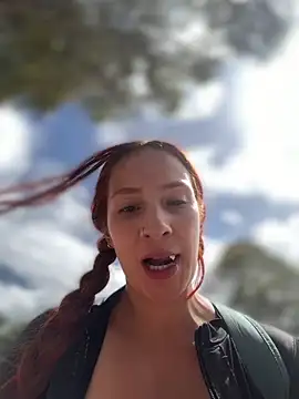 samyra_biker12 (Ask my age) - Naked in the park 🥺🤤😈😱