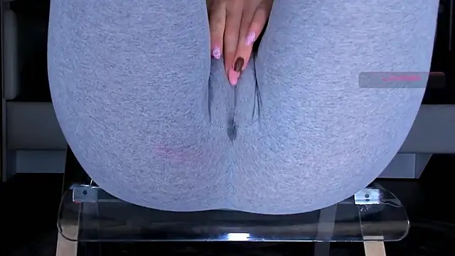 Cameltoe_squirt_inPants webcam