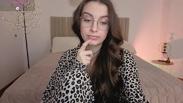 Real_cutie1 webcam