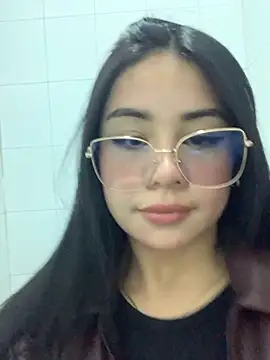 CelesteBlack_Pink webcam