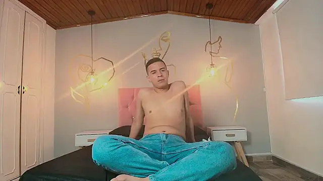 Andrew_Hill webcam