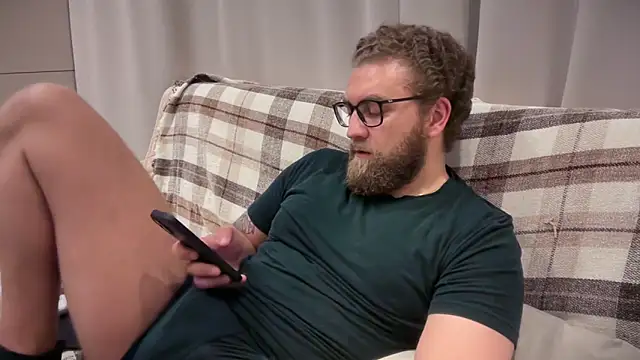 Bear_bear_ webcam
