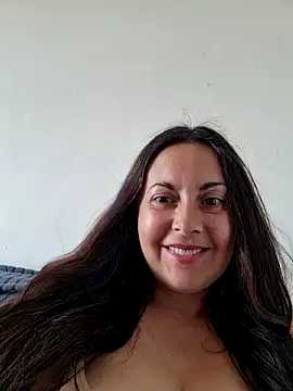 SelieAlMio - brunette fat live cam model from ua