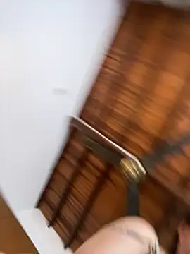 Sharongirl07 webcam