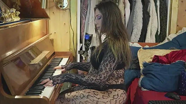 VanessaDoyle webcam