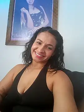 mell0102 - Mell0102's free webcam - UK Sex Cams