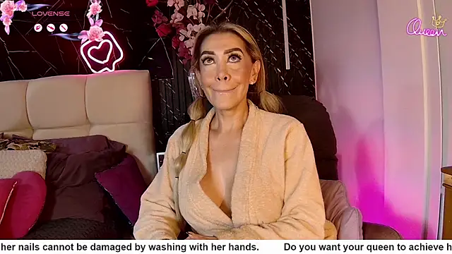 EvelinaGrey webcam
